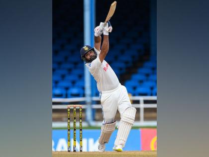 India re-writes Test record books with 'DravBall' | India re-writes Test record books with 'DravBall'