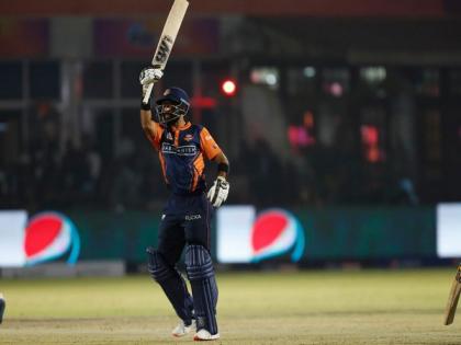 Zim Afro T10: Cape Town Samp Army maintains place on top spot after win over Durban Qalandars | Zim Afro T10: Cape Town Samp Army maintains place on top spot after win over Durban Qalandars