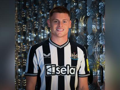 "For me, it's a massive opportunity," says Harvey Barnes after signing for Newcastle United | "For me, it's a massive opportunity," says Harvey Barnes after signing for Newcastle United "For me, it's a massive opportunity," says Harvey Barnes after signing for Newcastle United | "For me, it's a massive opportunity," says Harvey Barnes after signing for Newcastle United