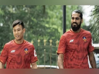 Sandesh Jhingan, Udanta Singh eye success and glory after FC Goa reunion | Sandesh Jhingan, Udanta Singh eye success and glory after FC Goa reunion Sandesh Jhingan, Udanta Singh eye success and glory after FC Goa reunion | Sandesh Jhingan, Udanta Singh eye success and glory after FC Goa reunion