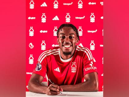 Manchester United player Anthony Elanga signs for Nottingham Forest | Manchester United player Anthony Elanga signs for Nottingham Forest