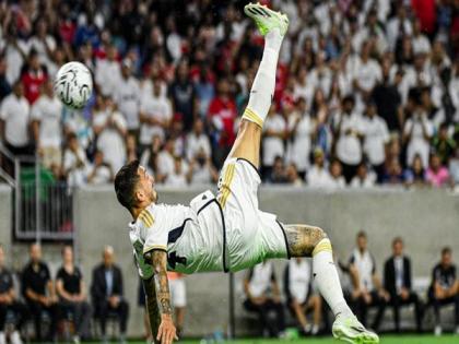 Real Madrid defeat Manchester United 2-0 in pre-season tour | Real Madrid defeat Manchester United 2-0 in pre-season tour Real Madrid defeat Manchester United 2-0 in pre-season tour | Real Madrid defeat Manchester United 2-0 in pre-season tour