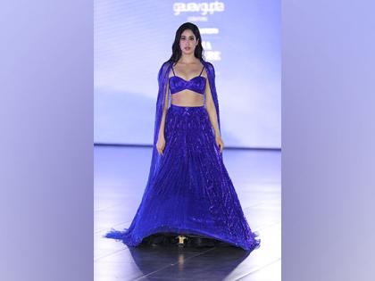 India Couture Week 2023: Janhvi Kapoor creates 'Bawaal' in blue lehenga at Gaurav Gupta's show | India Couture Week 2023: Janhvi Kapoor creates 'Bawaal' in blue lehenga at Gaurav Gupta's show India Couture Week 2023: Janhvi Kapoor creates 'Bawaal' in blue lehenga at Gaurav Gupta's show | India Couture Week 2023: Janhvi Kapoor creates 'Bawaal' in blue lehenga at Gaurav Gupta's show