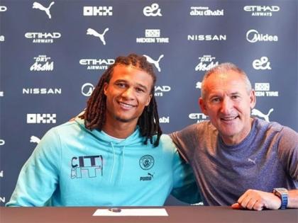 Nathan Ake pens down contract extension with Manchester City | Nathan Ake pens down contract extension with Manchester City Nathan Ake pens down contract extension with Manchester City | Nathan Ake pens down contract extension with Manchester City