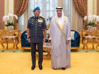 King of Malaysia receives UAE Ambassador on occasion of end of his tenure | King of Malaysia receives UAE Ambassador on occasion of end of his tenure King of Malaysia receives UAE Ambassador on occasion of end of his tenure | King of Malaysia receives UAE Ambassador on occasion of end of his tenure