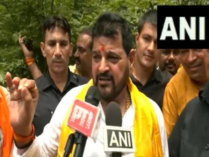 No member of my family will contest WFI election, says outgoing chief Brij Bhushan Sharan Singh | No member of my family will contest WFI election, says outgoing chief Brij Bhushan Sharan Singh No member of my family will contest WFI election, says outgoing chief Brij Bhushan Sharan Singh | No member of my family will contest WFI election, says outgoing chief Brij Bhushan Sharan Singh
