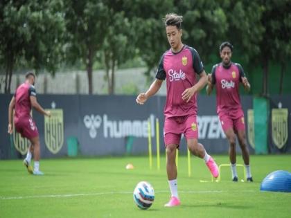 Hyderabad FC sign winger Makan Chothe on three-year deal | Hyderabad FC sign winger Makan Chothe on three-year deal Hyderabad FC sign winger Makan Chothe on three-year deal | Hyderabad FC sign winger Makan Chothe on three-year deal