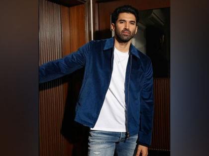 “Keep your back straight…”: Aditya Roy Kapur on how to ace the perfect ramp walk | “Keep your back straight…”: Aditya Roy Kapur on how to ace the perfect ramp walk “Keep your back straight…”: Aditya Roy Kapur on how to ace the perfect ramp walk | “Keep your back straight…”: Aditya Roy Kapur on how to ace the perfect ramp walk