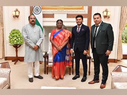Dadasaheb Phalke International Film Festival Awards 2024 appraised by President of India, Droupadi Murmu | Dadasaheb Phalke International Film Festival Awards 2024 appraised by President of India, Droupadi Murmu Dadasaheb Phalke International Film Festival Awards 2024 appraised by President of India, Droupadi Murmu | Dadasaheb Phalke International Film Festival Awards 2024 appraised by President of India, Droupadi Murmu