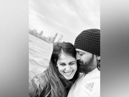 Riteish Deshmukh pens adorable birthday wish for wife Genelia | Riteish Deshmukh pens adorable birthday wish for wife Genelia Riteish Deshmukh pens adorable birthday wish for wife Genelia | Riteish Deshmukh pens adorable birthday wish for wife Genelia