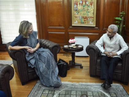 Jaishankar meets Jennifer Ramsey, recognises Cummins contribution to India's growth | Jaishankar meets Jennifer Ramsey, recognises Cummins contribution to India's growth Jaishankar meets Jennifer Ramsey, recognises Cummins contribution to India's growth | Jaishankar meets Jennifer Ramsey, recognises Cummins contribution to India's growth