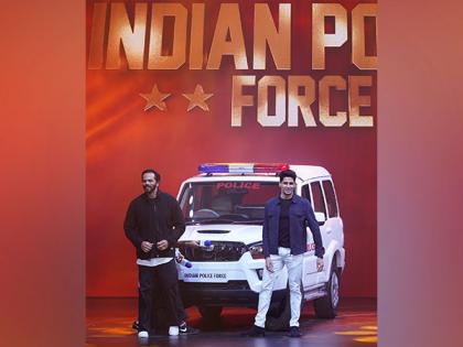 Sidharth Malhotra, Rohit Shetty head to Jaipur for 'Indian Police Force' shoot | Sidharth Malhotra, Rohit Shetty head to Jaipur for 'Indian Police Force' shoot Sidharth Malhotra, Rohit Shetty head to Jaipur for 'Indian Police Force' shoot | Sidharth Malhotra, Rohit Shetty head to Jaipur for 'Indian Police Force' shoot