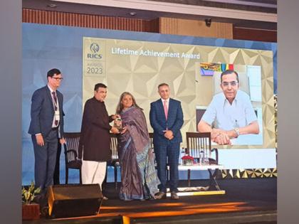 Indian real estate entrepreneur Subhash Runwal receives the Lifetime Achievement Award at the RICS South Asia Awards | Indian real estate entrepreneur Subhash Runwal receives the Lifetime Achievement Award at the RICS South Asia Awards