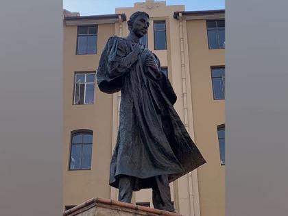 Polish envoy highlights Mahatma Gandhi’s life in South Africa as a young man | Polish envoy highlights Mahatma Gandhi’s life in South Africa as a young man Polish envoy highlights Mahatma Gandhi’s life in South Africa as a young man | Polish envoy highlights Mahatma Gandhi’s life in South Africa as a young man