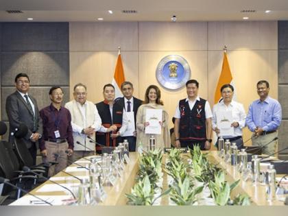 Govt. of Arunachal Pradesh Signs MoU with Religare Care Foundation and Sir Ganga Ram Hospital to Improve Healthcare in the State | Govt. of Arunachal Pradesh Signs MoU with Religare Care Foundation and Sir Ganga Ram Hospital to Improve Healthcare in the State