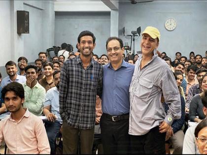 Vikrant Massey shares picture with Vidhu Vinod Chopra from ‘12th Fail’ sets | Vikrant Massey shares picture with Vidhu Vinod Chopra from ‘12th Fail’ sets Vikrant Massey shares picture with Vidhu Vinod Chopra from ‘12th Fail’ sets | Vikrant Massey shares picture with Vidhu Vinod Chopra from ‘12th Fail’ sets