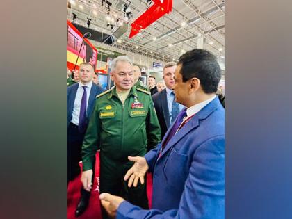 Russia: Sergei Shoigu, Denis Manturov interact with BrahMos Aerospace officials at Army 2023 defence exhibition | Russia: Sergei Shoigu, Denis Manturov interact with BrahMos Aerospace officials at Army 2023 defence exhibition