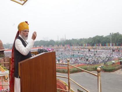PM Modi attributes India’s rise to 5th largest economy to efforts of 140 cr people | PM Modi attributes India’s rise to 5th largest economy to efforts of 140 cr people PM Modi attributes India’s rise to 5th largest economy to efforts of 140 cr people | PM Modi attributes India’s rise to 5th largest economy to efforts of 140 cr people