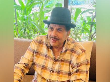 Dharmendra shares moustache look for upcoming film | Dharmendra shares moustache look for upcoming film Dharmendra shares moustache look for upcoming film | Dharmendra shares moustache look for upcoming film