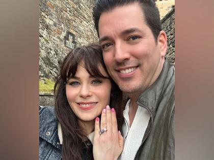 Zooey Deschanel gets engaged to Jonathan Scott | Zooey Deschanel gets engaged to Jonathan Scott Zooey Deschanel gets engaged to Jonathan Scott | Zooey Deschanel gets engaged to Jonathan Scott