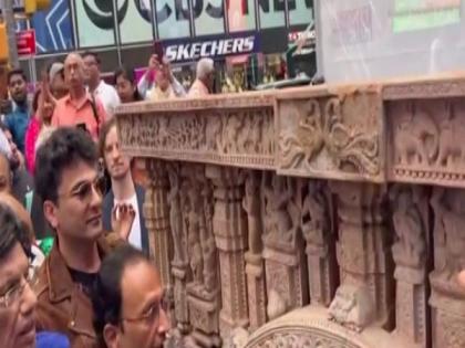 US: On India's 77th Independence Day, Vikas Khanna unveils art replica of Konark Sun Temple at Times Square | US: On India's 77th Independence Day, Vikas Khanna unveils art replica of Konark Sun Temple at Times Square US: On India's 77th Independence Day, Vikas Khanna unveils art replica of Konark Sun Temple at Times Square | US: On India's 77th Independence Day, Vikas Khanna unveils art replica of Konark Sun Temple at Times Square