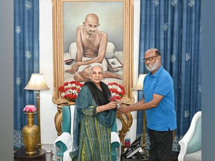Rajinikanth pays visit to UP Governor Anandiben Patel ahead of 'Jailer' screening | Rajinikanth pays visit to UP Governor Anandiben Patel ahead of 'Jailer' screening
