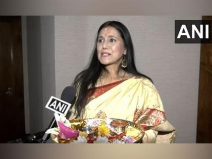 Indian diaspora member prepares 'Rakhi' thali to welcome PM Modi in South Africa | Indian diaspora member prepares 'Rakhi' thali to welcome PM Modi in South Africa Indian diaspora member prepares 'Rakhi' thali to welcome PM Modi in South Africa | Indian diaspora member prepares 'Rakhi' thali to welcome PM Modi in South Africa