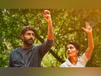 Abhishek Bachchan starrer Ghoomer bowls over audiences and critics | Abhishek Bachchan starrer Ghoomer bowls over audiences and critics