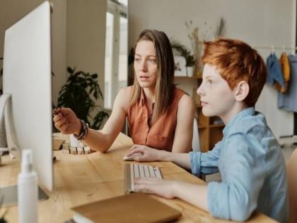 Study reveals how overuse of social media, electronic gadgets becomes top parental concerns | Study reveals how overuse of social media, electronic gadgets becomes top parental concerns Study reveals how overuse of social media, electronic gadgets becomes top parental concerns | Study reveals how overuse of social media, electronic gadgets becomes top parental concerns