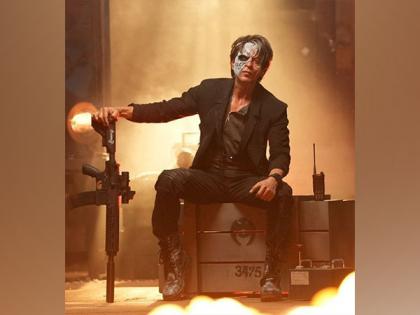 SRK drops major hint about Jawan’s trailer, check out his witty replies | SRK drops major hint about Jawan’s trailer, check out his witty replies SRK drops major hint about Jawan’s trailer, check out his witty replies | SRK drops major hint about Jawan’s trailer, check out his witty replies
