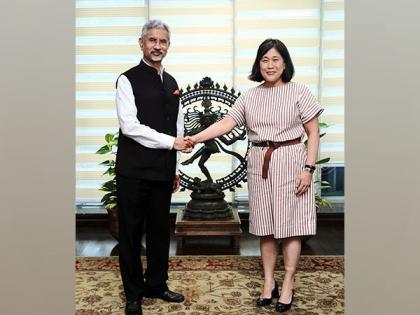Jaishankar meets US trade representative Tai, discusses supply chain resiliency, democratic globalisation | Jaishankar meets US trade representative Tai, discusses supply chain resiliency, democratic globalisation Jaishankar meets US trade representative Tai, discusses supply chain resiliency, democratic globalisation | Jaishankar meets US trade representative Tai, discusses supply chain resiliency, democratic globalisation