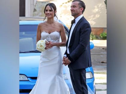 Jordana Brewster, Mason Morfit to celebrate their first wedding anniversary | Jordana Brewster, Mason Morfit to celebrate their first wedding anniversary Jordana Brewster, Mason Morfit to celebrate their first wedding anniversary | Jordana Brewster, Mason Morfit to celebrate their first wedding anniversary