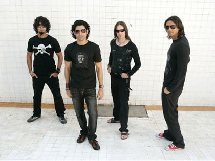 Farhan Akhtar celebrates 15 years of ‘Rock On!!’ | Farhan Akhtar celebrates 15 years of ‘Rock On!!’ Farhan Akhtar celebrates 15 years of ‘Rock On!!’ | Farhan Akhtar celebrates 15 years of ‘Rock On!!’