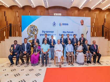 Chief Minister Naveen Patnaik honours athletes with the prestigious Biju Patnaik Sports Awards | Chief Minister Naveen Patnaik honours athletes with the prestigious Biju Patnaik Sports Awards Chief Minister Naveen Patnaik honours athletes with the prestigious Biju Patnaik Sports Awards | Chief Minister Naveen Patnaik honours athletes with the prestigious Biju Patnaik Sports Awards