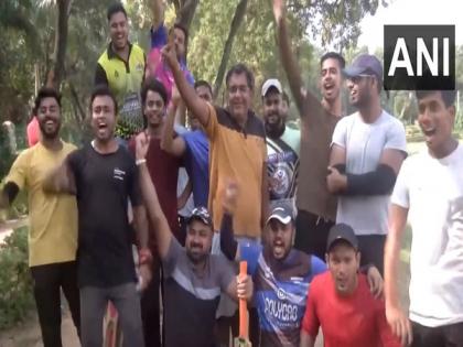 Jharkhand: Cricket fans cheer for India ahead of 'high-octane' clash with Pakistan  | Jharkhand: Cricket fans cheer for India ahead of 'high-octane' clash with Pakistan 