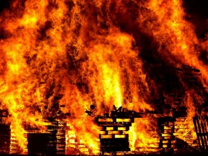 US: 2 adults, 2 children found dead at ‘scene of violence’ involving house fire in Seattle | US: 2 adults, 2 children found dead at ‘scene of violence’ involving house fire in Seattle US: 2 adults, 2 children found dead at ‘scene of violence’ involving house fire in Seattle | US: 2 adults, 2 children found dead at ‘scene of violence’ involving house fire in Seattle