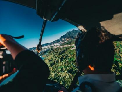 Pilot dies after plane crashes during gender reveal party in Mexico | Pilot dies after plane crashes during gender reveal party in Mexico Pilot dies after plane crashes during gender reveal party in Mexico | Pilot dies after plane crashes during gender reveal party in Mexico