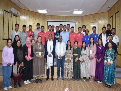 AIFF President, Secretary General meet Ladakh Football Association officials | AIFF President, Secretary General meet Ladakh Football Association officials