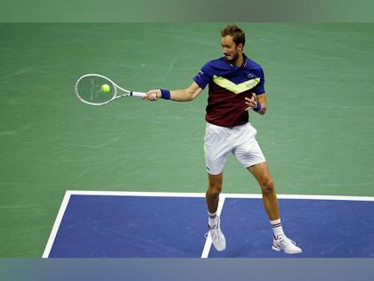 US Open: Medvedev ousts defending champion Alcaraz, sets up title clash with Djokovic | US Open: Medvedev ousts defending champion Alcaraz, sets up title clash with Djokovic
