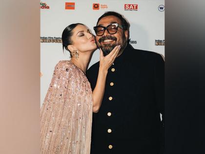 Sunny Leone pens adorable birthday wish for director Anurag Kashyap | Sunny Leone pens adorable birthday wish for director Anurag Kashyap