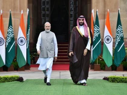 PM Modi reviews trade ties with Saudi Arabia Crown Prince in Delhi | PM Modi reviews trade ties with Saudi Arabia Crown Prince in Delhi PM Modi reviews trade ties with Saudi Arabia Crown Prince in Delhi | PM Modi reviews trade ties with Saudi Arabia Crown Prince in Delhi