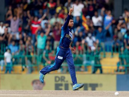Asia Cup: Belligerent spinner Wellalage dictates play as Sri Lanka bundles out India for 213 | Asia Cup: Belligerent spinner Wellalage dictates play as Sri Lanka bundles out India for 213