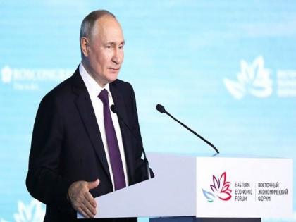 "Doing right thing in promoting Make in India programme:" Putin praises PM Modi's policies | "Doing right thing in promoting Make in India programme:" Putin praises PM Modi's policies