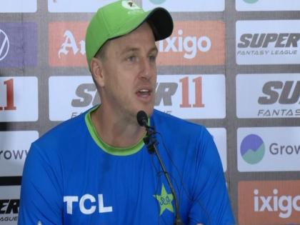 "They know how to make comebacks": Pakistan bowling coach backs spinners ahead of must-win game against SL | "They know how to make comebacks": Pakistan bowling coach backs spinners ahead of must-win game against SL