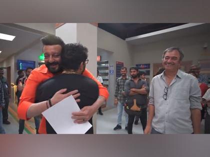 Sanjay Dutt-Arshad Warsi reuniting with Rajkumar Hirani for ‘Munna Bhai 3’? | Sanjay Dutt-Arshad Warsi reuniting with Rajkumar Hirani for ‘Munna Bhai 3’? Sanjay Dutt-Arshad Warsi reuniting with Rajkumar Hirani for ‘Munna Bhai 3’? | Sanjay Dutt-Arshad Warsi reuniting with Rajkumar Hirani for ‘Munna Bhai 3’?