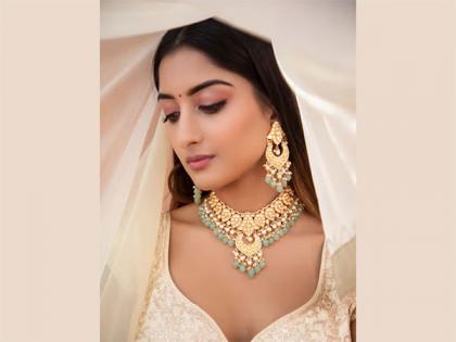 Celebrate homegrown pride this festive season with Nykaa Fashion’s Hidden Gem | Celebrate homegrown pride this festive season with Nykaa Fashion’s Hidden Gem Celebrate homegrown pride this festive season with Nykaa Fashion’s Hidden Gem | Celebrate homegrown pride this festive season with Nykaa Fashion’s Hidden Gem