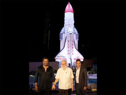 The Grand Rocket in 'Kanakia Silicon Valley' Unveiled, Rockey Boys: R Madhavan and Nambi Narayanan Sir cheer for the Rocket of another kind! | The Grand Rocket in 'Kanakia Silicon Valley' Unveiled, Rockey Boys: R Madhavan and Nambi Narayanan Sir cheer for the Rocket of another kind! The Grand Rocket in 'Kanakia Silicon Valley' Unveiled, Rockey Boys: R Madhavan and Nambi Narayanan Sir cheer for the Rocket of another kind! | The Grand Rocket in 'Kanakia Silicon Valley' Unveiled, Rockey Boys: R Madhavan and Nambi Narayanan Sir cheer for the Rocket of another kind!