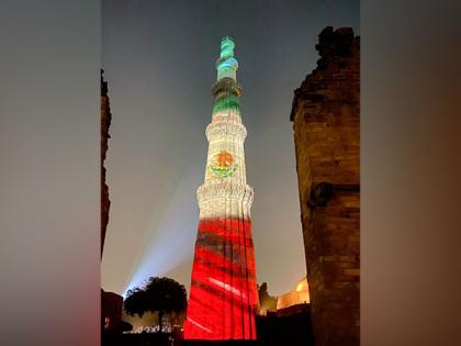 Delhi: Qutub Minar illuminates to celebrate Mexican Independence Day | Delhi: Qutub Minar illuminates to celebrate Mexican Independence Day Delhi: Qutub Minar illuminates to celebrate Mexican Independence Day | Delhi: Qutub Minar illuminates to celebrate Mexican Independence Day