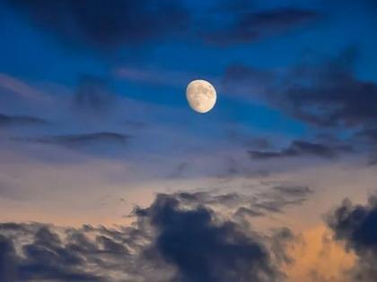 Electrons from Earth may be producing water on Moon: Study | Electrons from Earth may be producing water on Moon: Study