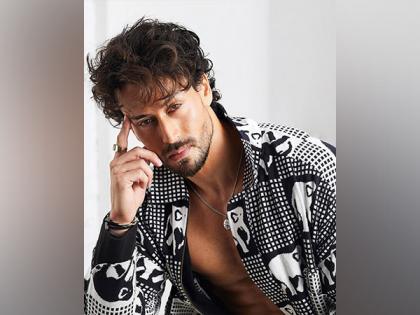 "It will all be worth it…”: Tiger Shroff hints at big announcement soon | "It will all be worth it…”: Tiger Shroff hints at big announcement soon "It will all be worth it…”: Tiger Shroff hints at big announcement soon | "It will all be worth it…”: Tiger Shroff hints at big announcement soon